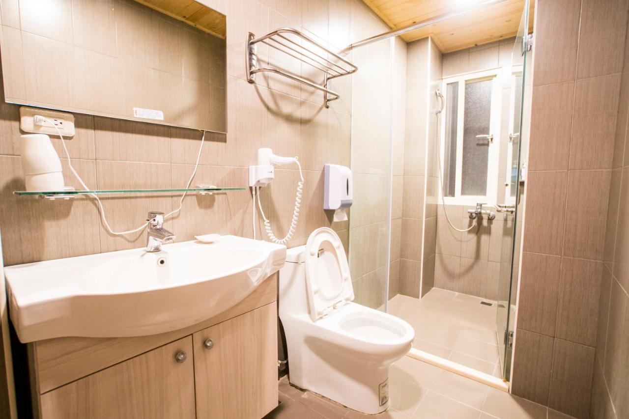 Railway Traveler B&B Taitung Exterior foto